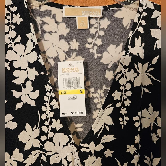 MICHAEL Michael Kors Black & White Floral Wrap Dress*Retails$110 - Picture 3 of 15